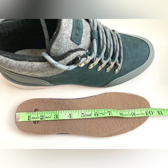 UGG boots waterproof snow boots Lace up boots Women’s 40 EU 
Blue Gray upper - Picture 12 of 16